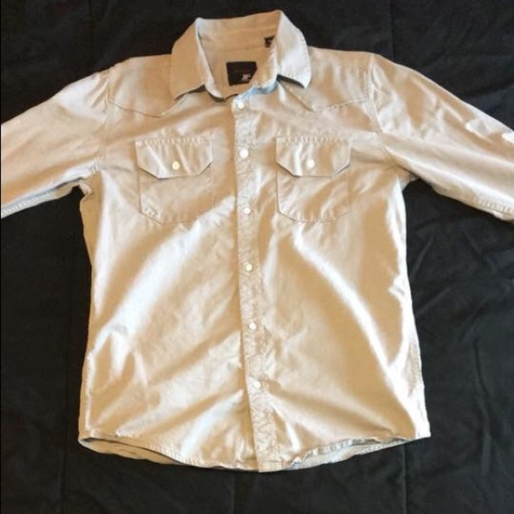 Men’s Gray button up